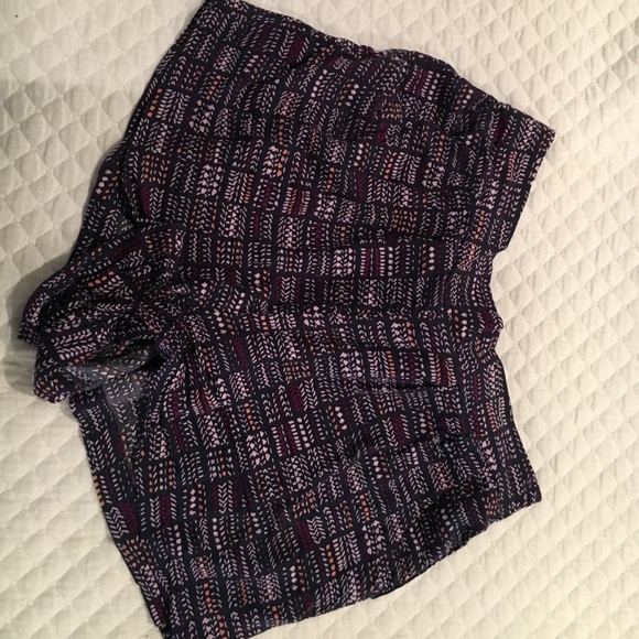 Shorts - Picture 2 of 2