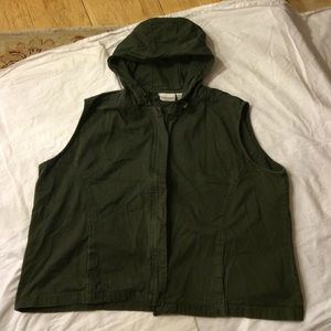 Green zip pup vest