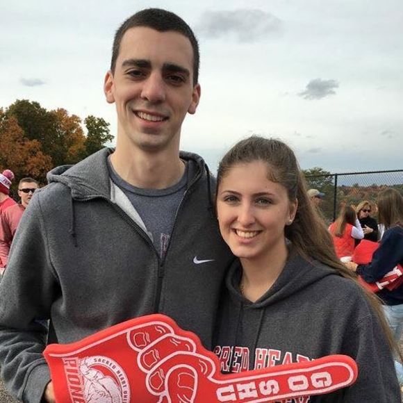 Meet your Posher, Hailey - Picture 1 of 1