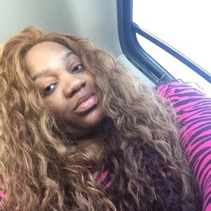 Meet your Posher, Janell