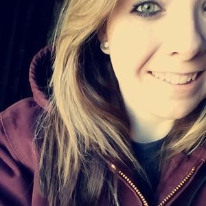 Meet your Posher, Hailey