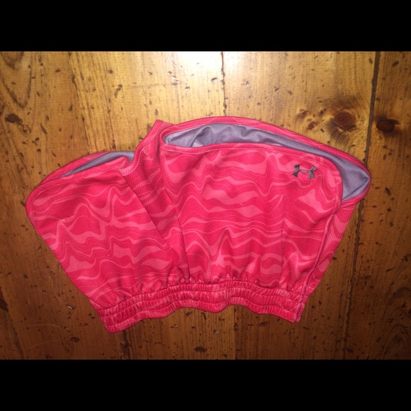 Under Amour Semi-fitted Shorts
