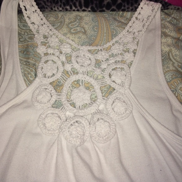 Shirt - Picture 2 of 2