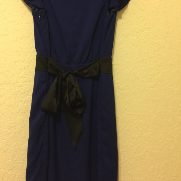 Blue dress - Picture 3 of 3