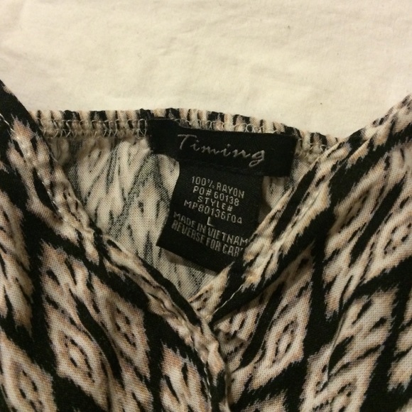 Romper - Picture 2 of 2