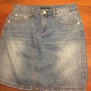 Brandy Melville denim skirt
