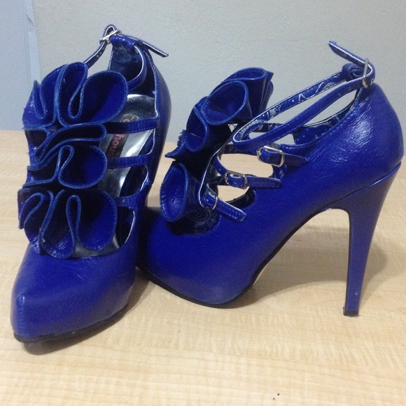 Sexy Dollhouse blue shoes - Picture 3 of 4