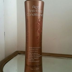 Brazilian Blowout A?ai Anti-Frizz Conditioner