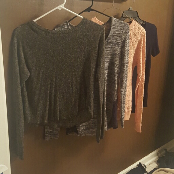 4 shirts from forever 21