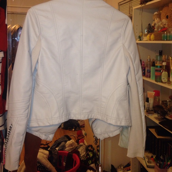 Light winter jacket - Picture 2 of 2