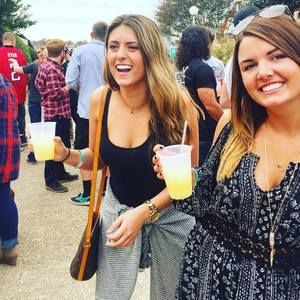 Meet your Posher, Corinne