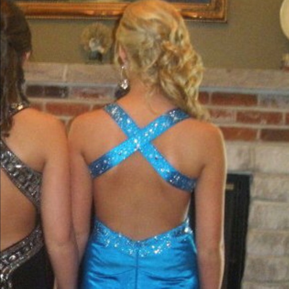 Prom Dress - Picture 3 of 4