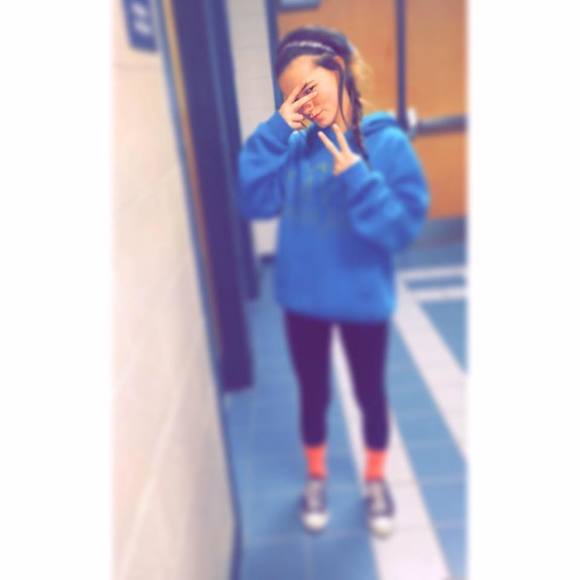 Meet your Posher, Katelynn - Picture 1 of 1