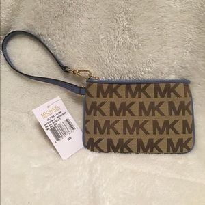 Michael Kors Wristlet