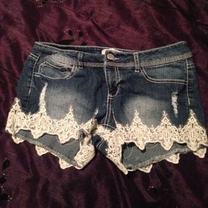 Jean short shorts