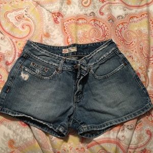 Buckle shorts