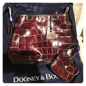 🚨💲✂️ - 💯% Authentic Dooney & Bourke Croco Purse