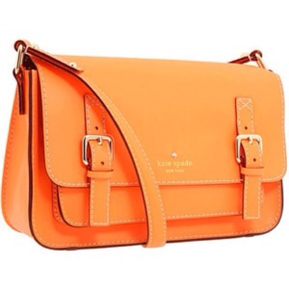 Kate Spade Essex Scout purse in neon orange