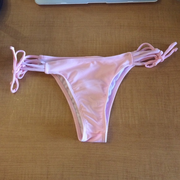 Acacia Light Pink Bottoms