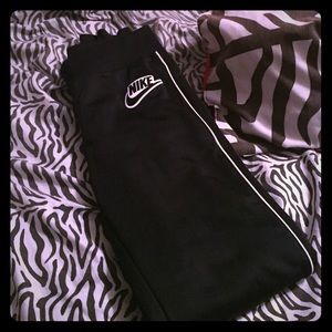 Nike joggers
