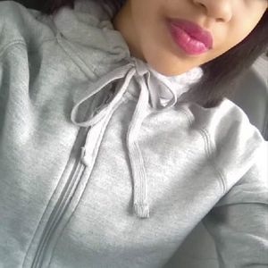 Meet your Posher, Janel