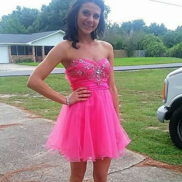 pink short formal dress - Picture 4 of 4