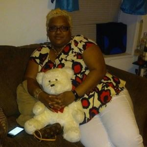 Meet your Posher, Sherry-anne