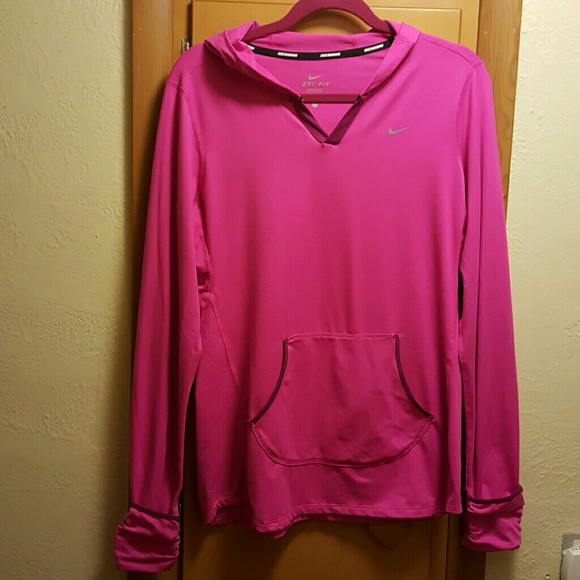 Not for sale 😐. Running sz Large