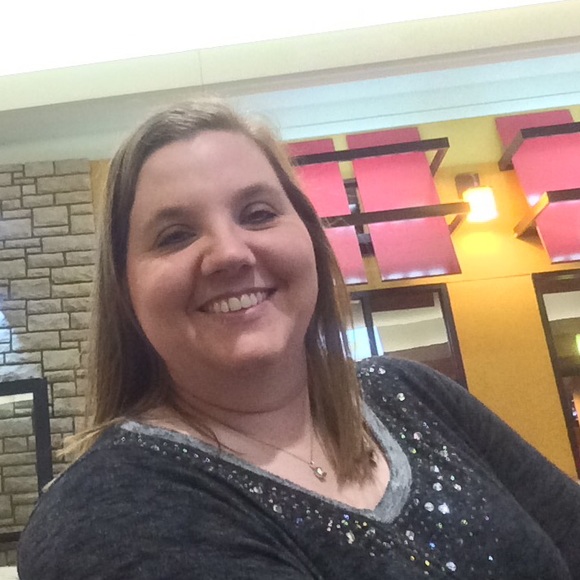 Meet your Posher, Tedra