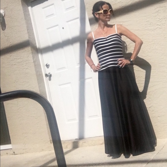 TADASHI Gown - Picture 4 of 4