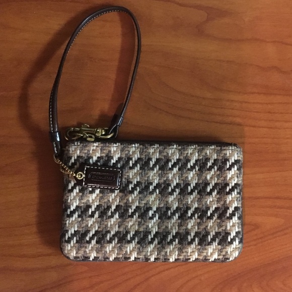 Small Knit Coach Wristlet