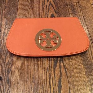 Tory Burch tan clutch