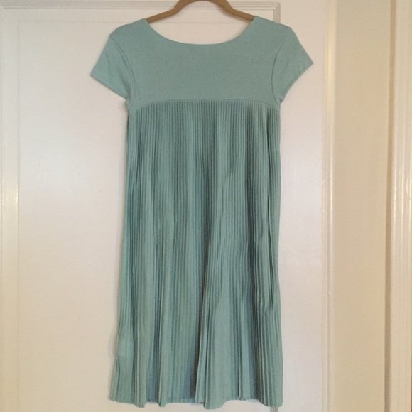 Mint green pleated midi dress from H&M size Small - Picture 3 of 4