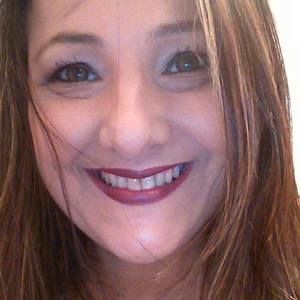 Meet your Posher, Lê