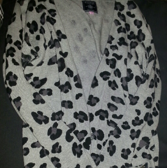 VS PINK cardigan