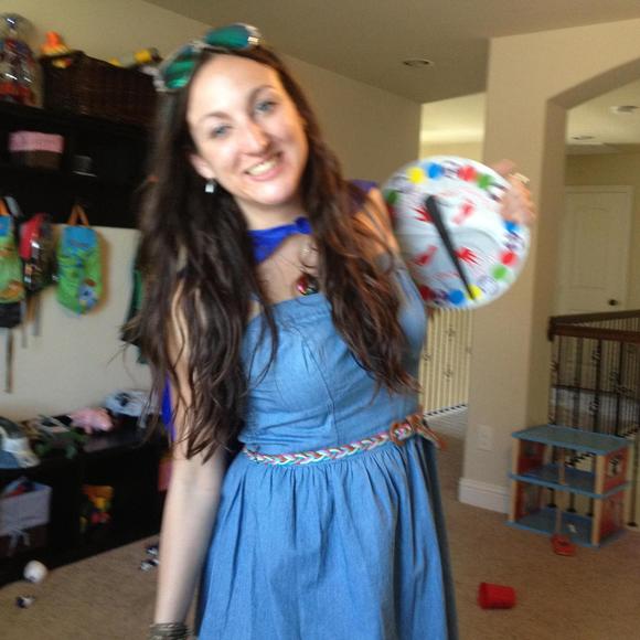 Meet your Posher, Katie - Picture 1 of 1