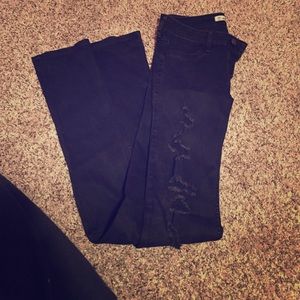 Cute black ripped jeans