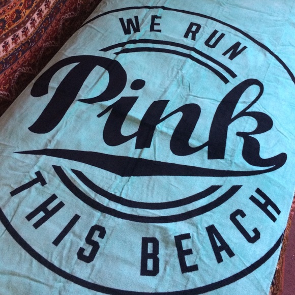 PINK! WE RUN THIS BEACH TOWEL! 🏖