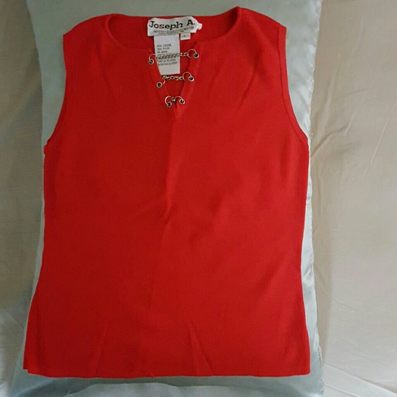 👕WOMEN'S RED VISCOSE SHIRT - SIZE LARGE - Picture 2 of 4