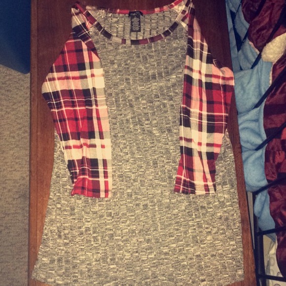 Rue 21 red plaid and grey baseball t-shirt!!