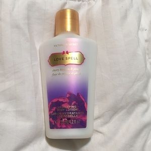 Victoria's Secret lotion