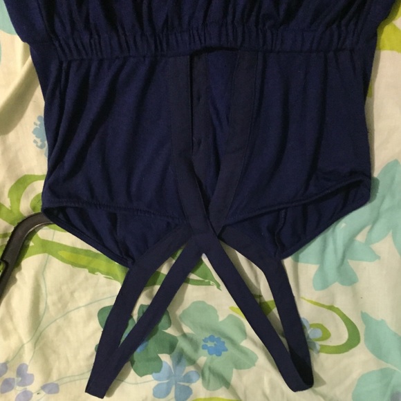 Dress - Picture 2 of 4