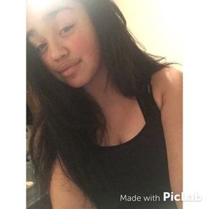 Meet your Posher, Ebony