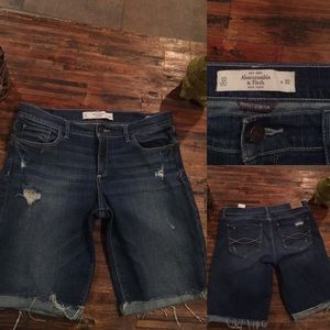 Distressed Abercrombie and Fitch capris