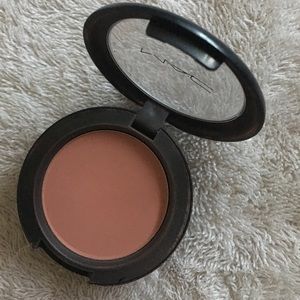 MAC Melba Blush