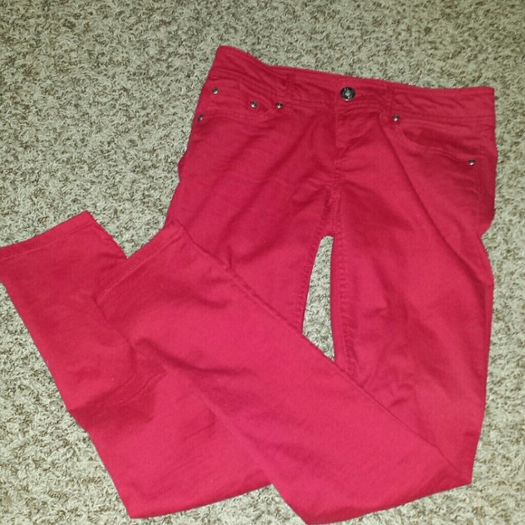 Red skinny jeans