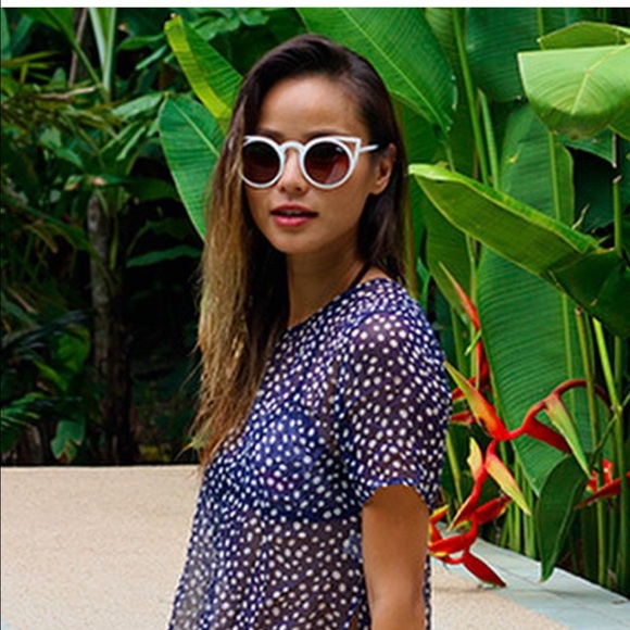 SOLD New Quay Australia glasses - Picture 3 of 4