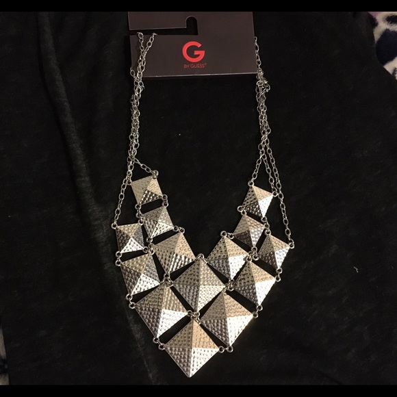 ◼️ Necklaces ◼️ By GUESS ◼️