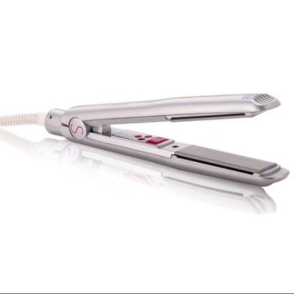 Beachwaver straightener iron w blowout attachments