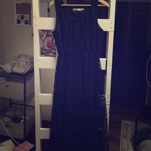 Long black lacy dress
